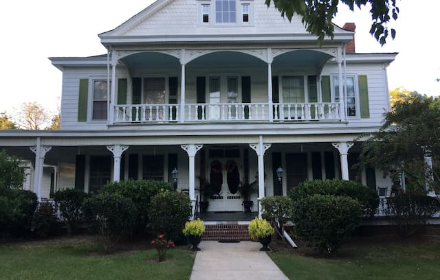 Abbeville House | HayGood Manor - Entire Manor available!