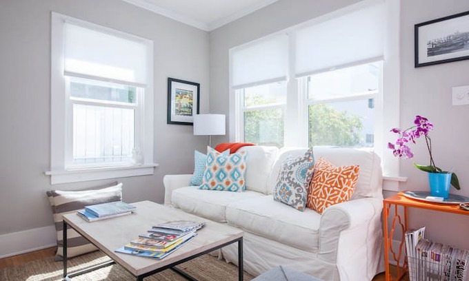 Venice House | HISTORIC LUXE VENICE CARRIAGE HOUSE