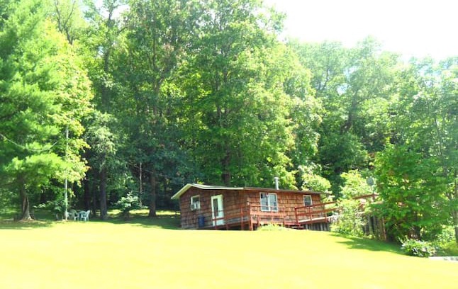 Dellroy Cabin | Atwood Lake year-round getaway cabin