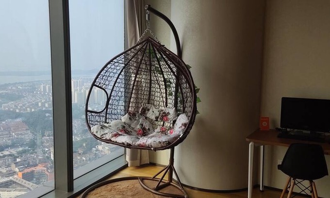 Jingkou District Apartment | 蓝山江景房(意大利纯进口女皇系列床垫)
