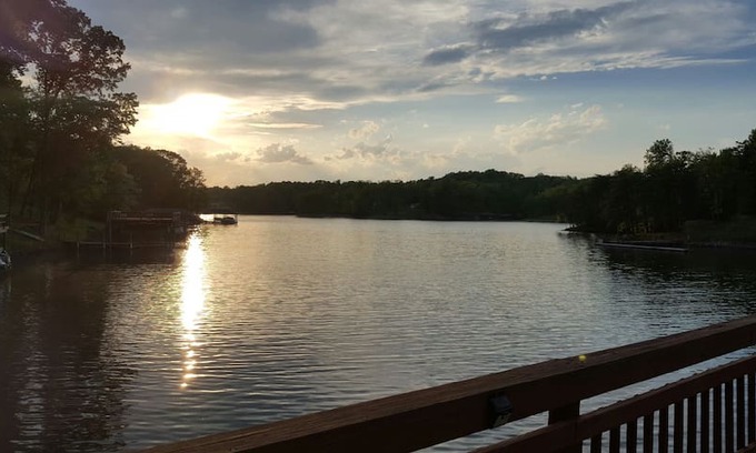 High Point House | Shady Oak at Water’s Edge