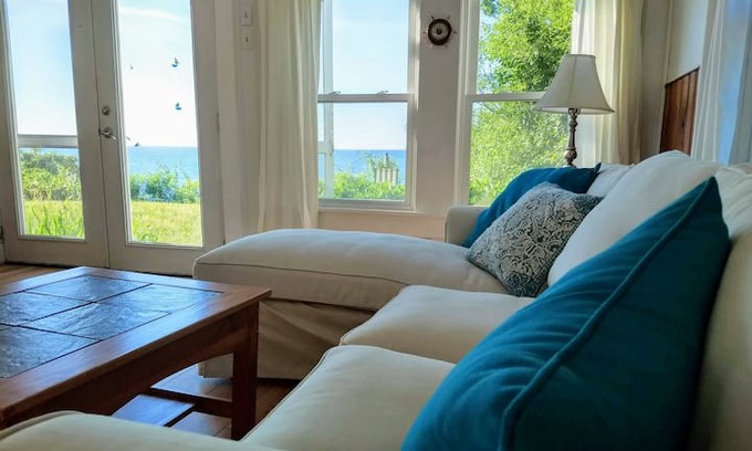 Brewster Cabin | 2BR Sunset cottage on Secluded Private Beach