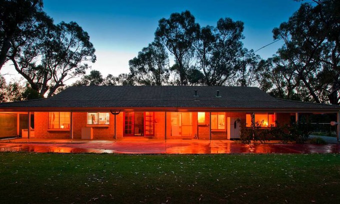 Caraban Other | Moore River Holidays Farm backs onto Moore River.