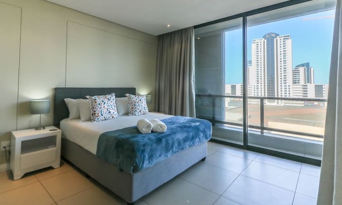 Umhlanga Apartment | Umhlanga Rocks Beacon Rocks self catering 605