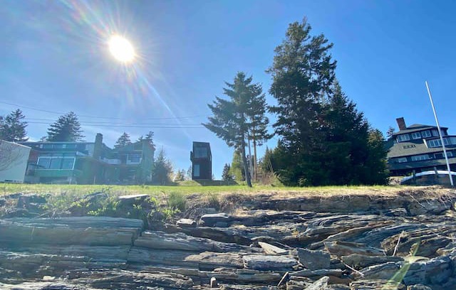 Harpswell House | Brand new Scandinavian cottage: oceanfront + dock!