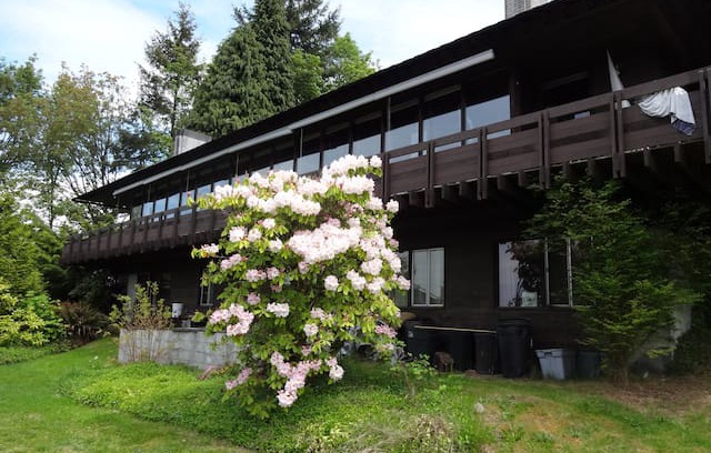 Everett House | Cliff House, the home of Barry Herem