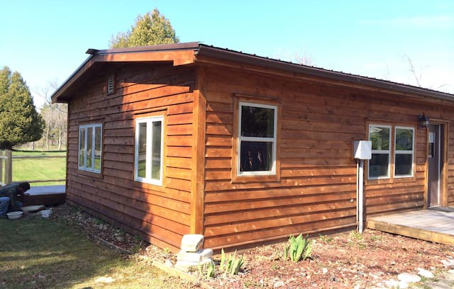 Washington Island Cabin | Coffee Creek Cabins~Biker Cabin~Washington Island