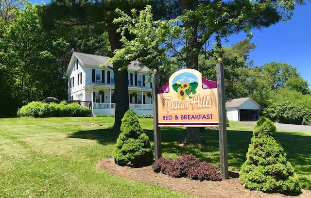 Milford Bed & Breakfast | Tuscan Hills Bed and Breakfast