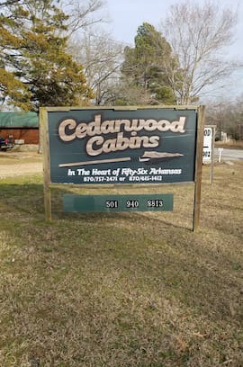 Fifty-Six Hotel | Cedarwood cabins Motel #12
