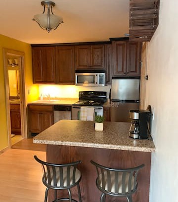 Big Sky Apartment | Moose Tracks Ski Condo- gorgeous view-walk to lift