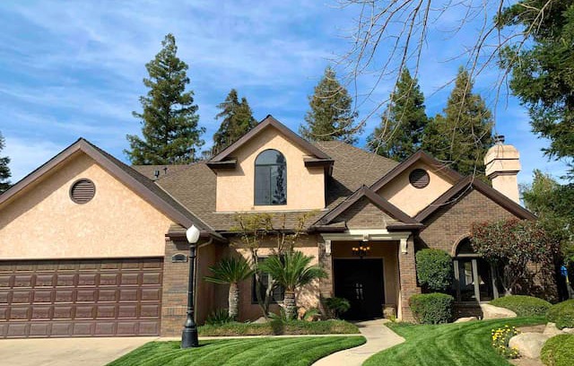 Raisin House | Elegant Mini-Mansion home in North Fresno,3100sqft