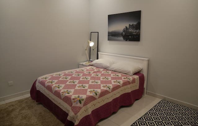 Kampung Paya Apartment | Private Room Jade Hill . Free Wifi. Netflix.