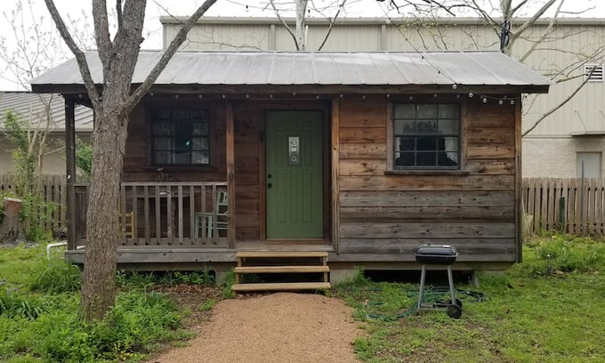 Lockhart House | Tiny Texas Cabin
