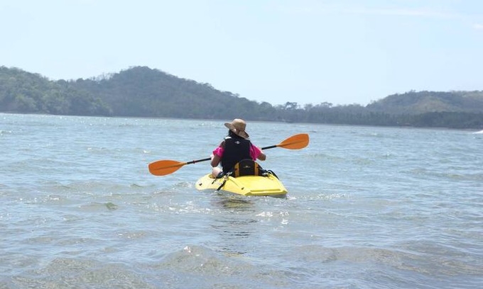 Santa Catalina House | COCO MANGO LODGE & SURF CAMP