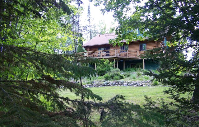 Remer Cabin | Northwoods Log Lodge on Milton Lake