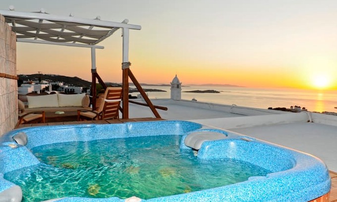 Drafaki Apartment | Orange Suite in Mykonos Town