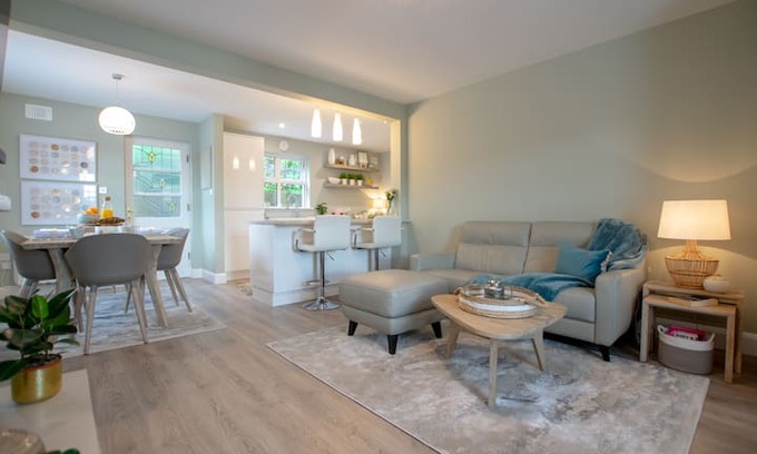 Kinsale Town Centre Cabin | LIVE LIKE A LOCAL! Waterside Cottage--walk to town