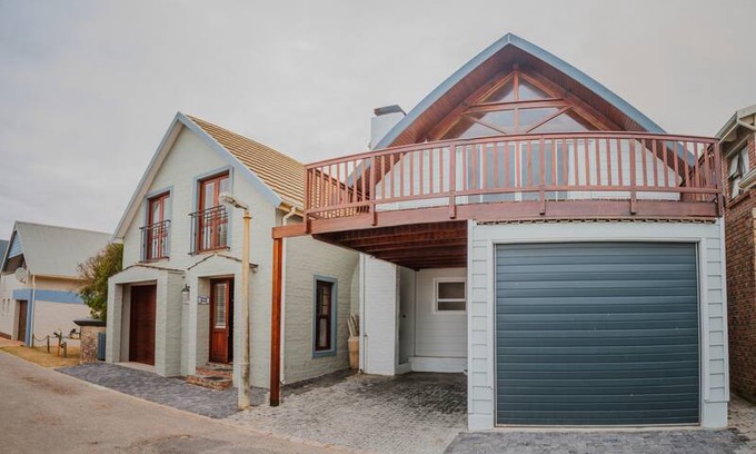 Witsand Apartment | Witsand Seehuisie 50m from beach