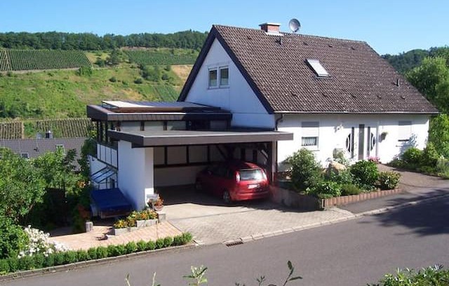 Bullay Apartment | Ferienwohnung Ebach