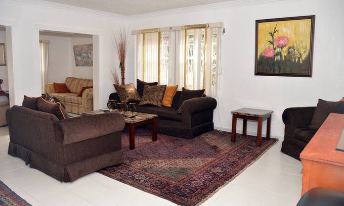 Nassau Apartment | West Palm Villas