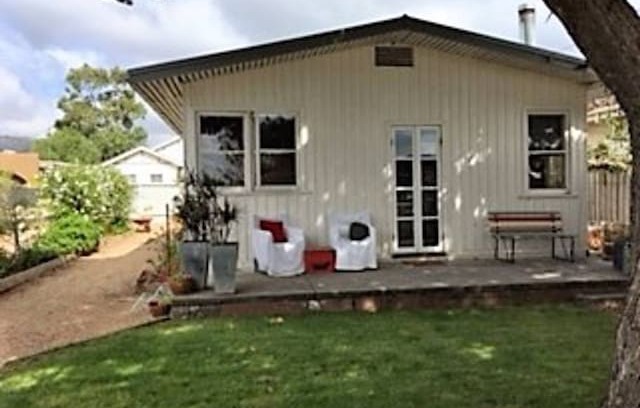 Dromana Cabin | Fig Cottage - Dromana....Pet Friendly