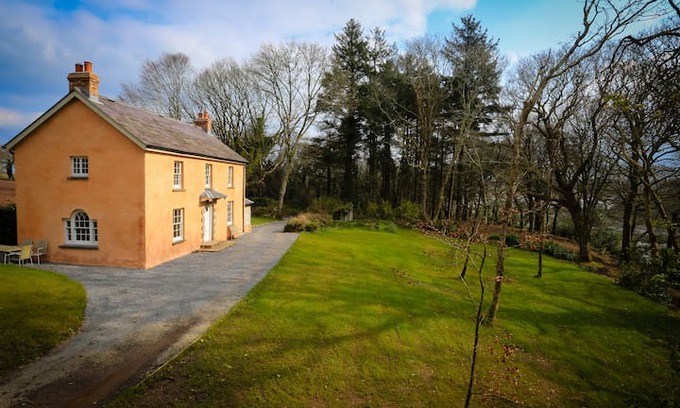 Cosheston House | Creek Cottage, Upton Castle