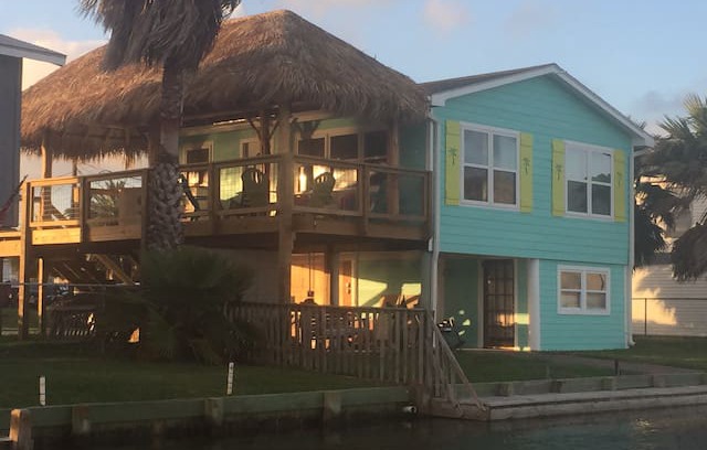Hitchcock Cabin | Flamingo Inn