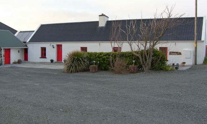Ballybunion Cabin | Bromore Cottage at Bromore Cliffs on Wild Atlantic