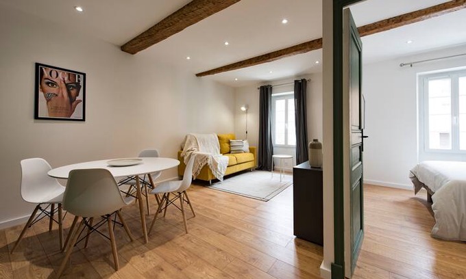 Saint-Raphael Apartment | APPARTEMENT 2 NEUF sur le port à coté de la plage