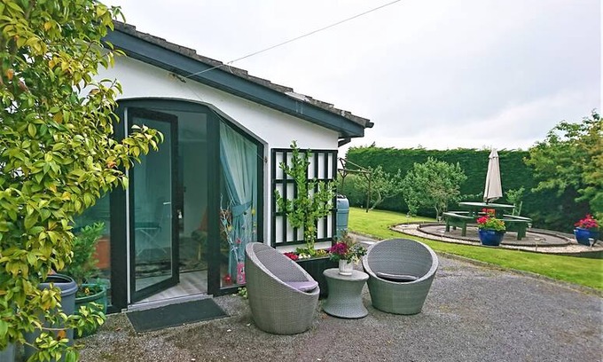 Bantry Villa | Wild Atlantic Hideaway