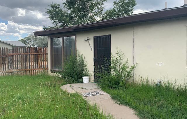 Alamosa House | San Luis Valley Small Town Rustic Escape