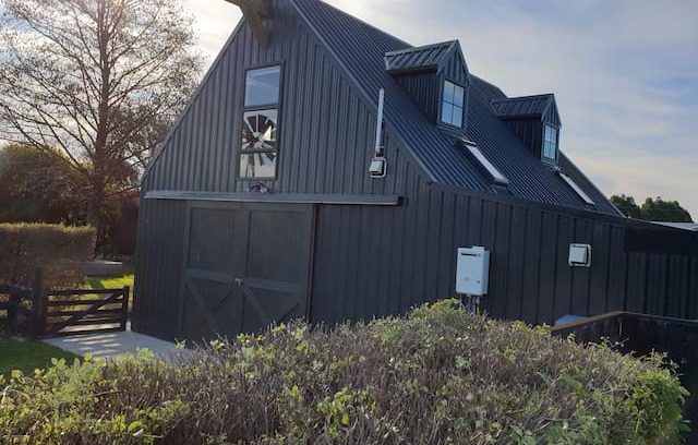 Oamaru House | Accommodation at Lakeside and garden venue