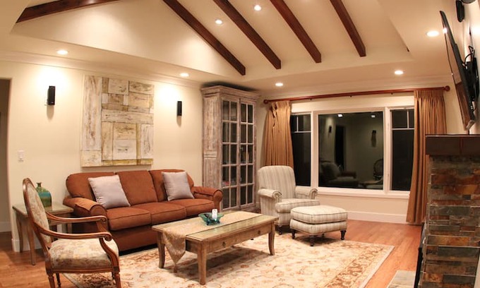 Northwest Carmel House | Ohana Cottage Vacation Rental, Carmel-by-the-Sea