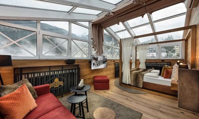 Bad Gastein Apartment | Luxuriöse Turmsuite in 4*-Hotel Bellevue