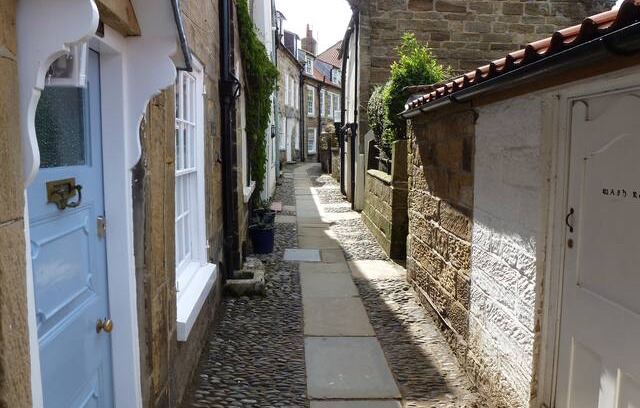Robin Hood's Bay Cabin | Heather Cottage,Robin Hoods Bay