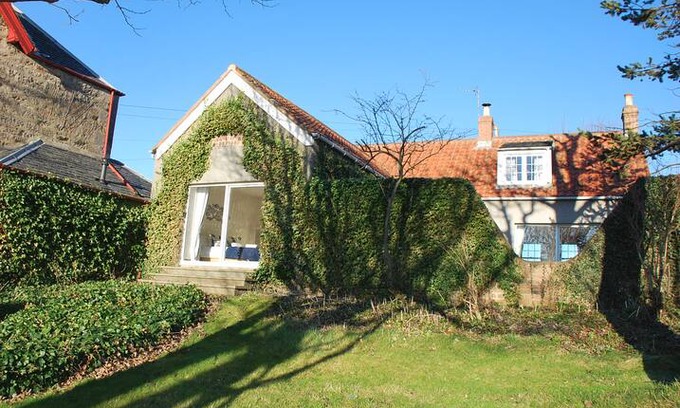 Leven Cabin | Stable Cottage Elie