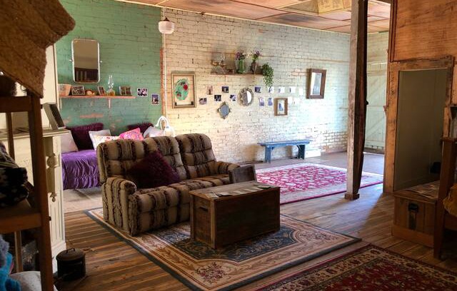 Rainbow House | Rainbow rest in the oasis