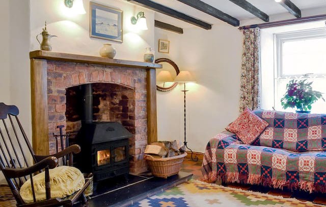 Tregaron House | Gerlan (no. 4, Station Rd)