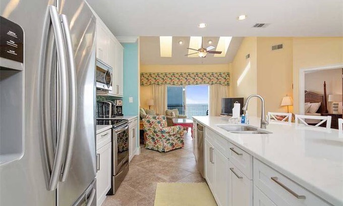 Crystal Beach Apartment | Crystal Dunes #601