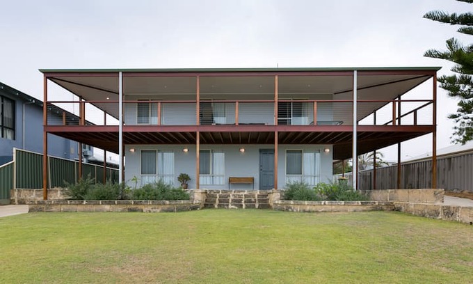 Seabird House | "Three Little Birds" Seabird Holiday Rental