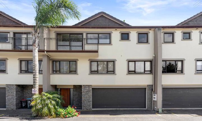 Onehunga Apartment | Onehunga, Auckland City Fringe!