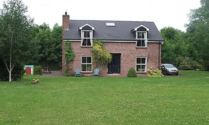 Lisnaskea House | Cygnet Lodge