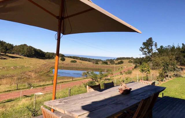 Glentana House | Farm stay only 5 km from Glentana beach