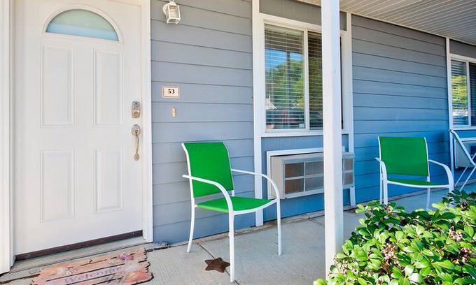 Biloxi Apartment | The Nest at Oak Shores