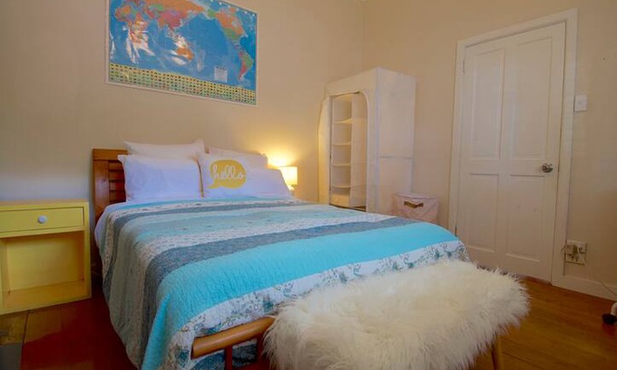 Wollstonecraft House | Beautiful home in great location