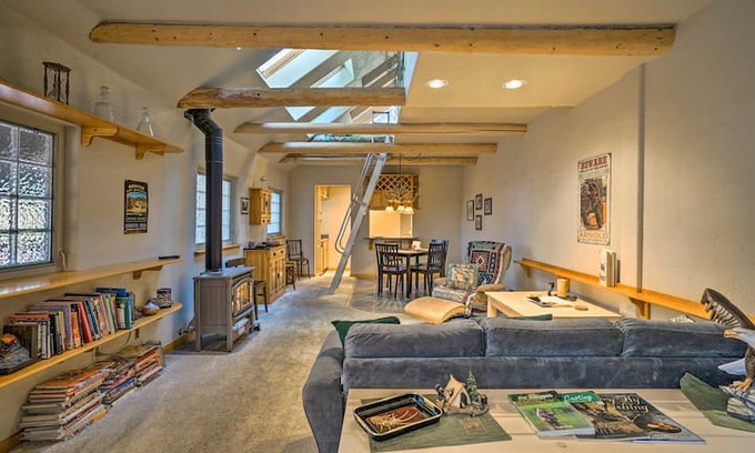 Arnold Apartment | Camp Comfort, Middle of Arnold!