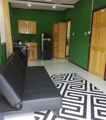 Georgetown Apartment | Fully Furnished 2 bedroom Apartment