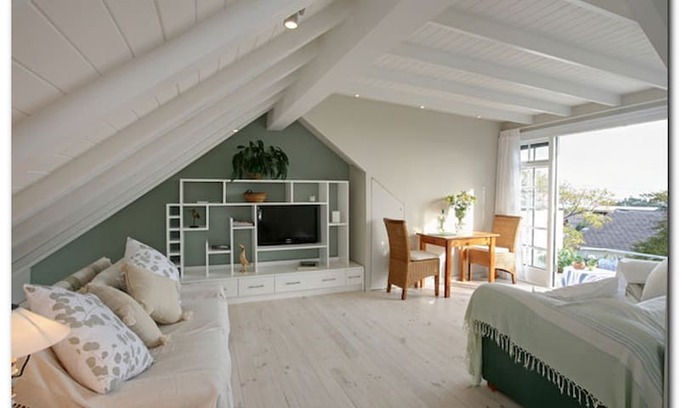 Camps Bay Apartment | Tree Tops, Camps Bay, Self Catering
