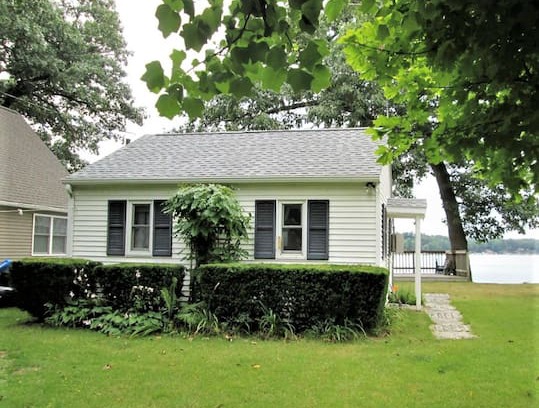 Sturgis Cabin | Charming Cottage on Beautiful Fish Lake