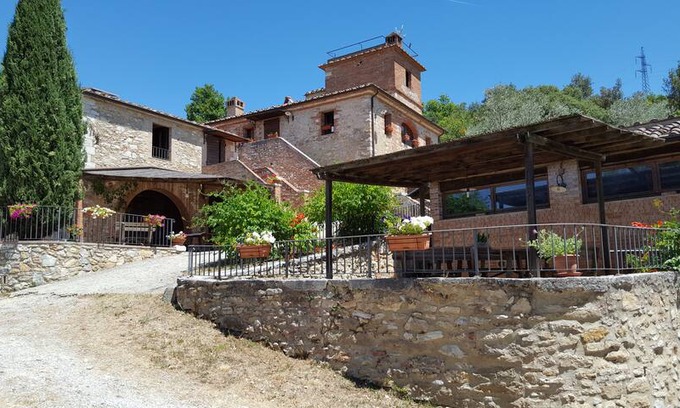 Serre di Rapolano Apartment | Podere Piemonti -(10 persone in 3 strutture)